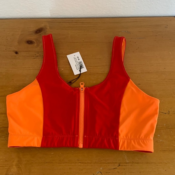 Bandier Other - Bandier Zipper Front Sports Bra